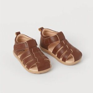H&M Brown Kids Sandals Toddler Boy 4.5 Resort Wear Vacation